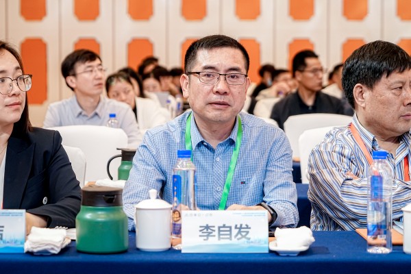 李自发.jpg